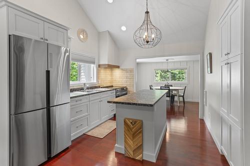 1413 Eastman Avenue, Riondel, BC - Indoor Photo Showing Kitchen With Double Sink With Upgraded Kitchen