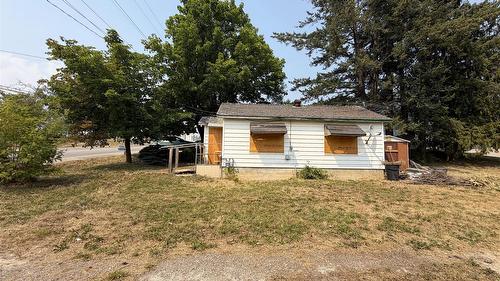 226 16Th Avenue, Creston, BC - Outdoor