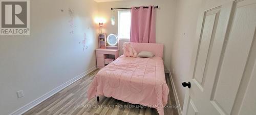 72 Axford Parkway, St. Thomas, ON - Indoor Photo Showing Bedroom