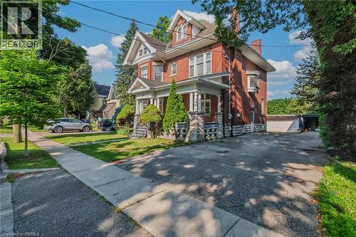 58 LORNE Crescent  Brantford, ON N3T 4L7