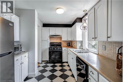 58 Lorne Crescent, Brantford, ON - Indoor Photo Showing Kitchen With Double Sink