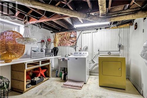 58 Lorne Crescent, Brantford, ON - Indoor Photo Showing Laundry Room