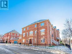 102 NATALIE PLACE Toronto, ON M4M 3P7