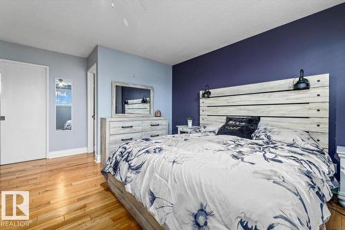 16551 116 St Nw, Edmonton, AB - Indoor Photo Showing Bedroom
