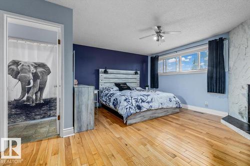 16551 116 St Nw, Edmonton, AB - Indoor Photo Showing Bedroom