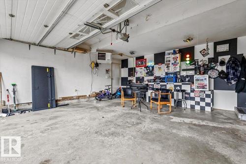 16551 116 St Nw, Edmonton, AB - Indoor Photo Showing Garage