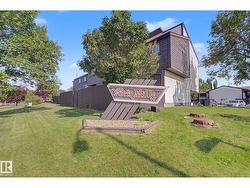1096 KNOTTWOOD RD E NW  Edmonton, AB T6K 3R3