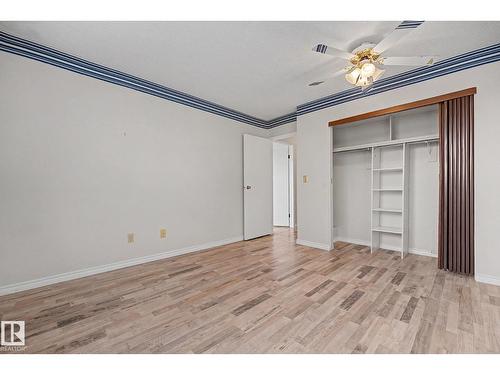 1096 Knottwood Rd E Nw, Edmonton, AB - Indoor Photo Showing Other Room