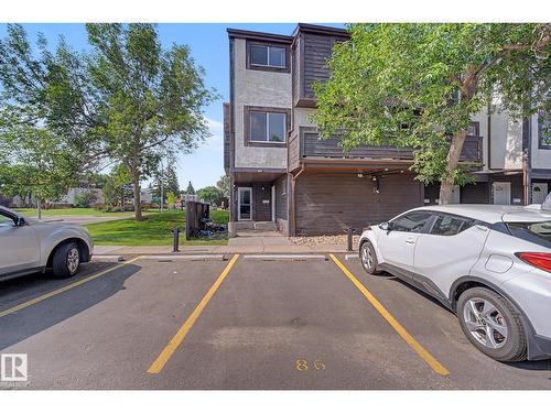 1096 Knottwood Rd E Nw, Edmonton, AB - Outdoor