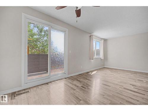 1096 Knottwood Rd E Nw, Edmonton, AB - Indoor Photo Showing Other Room