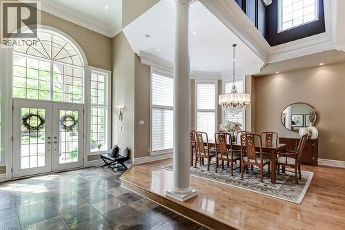 172 Diiorio Circle, Ancaster, ON - Indoor Photo Showing Dining Room