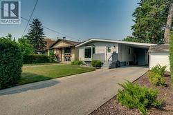 6608 Bowwood Drive NW  Calgary, AB T3B 2G9