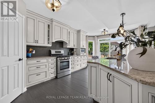 12 Forillon Crescent, Ottawa, ON - Indoor Photo Showing Kitchen