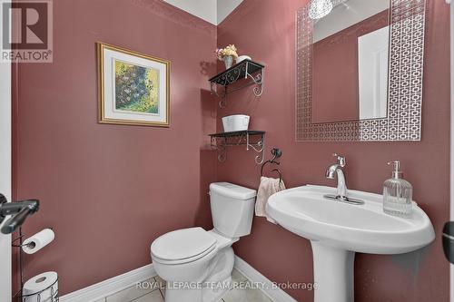 12 Forillon Crescent, Ottawa, ON - Indoor Photo Showing Bathroom