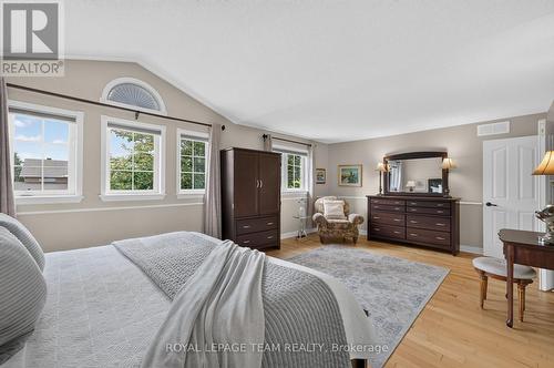 12 Forillon Crescent, Ottawa, ON - Indoor Photo Showing Bedroom
