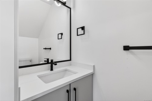 #8-704 Beaver Creek Blvd, Campbell River, BC 