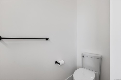 #8-704 Beaver Creek Blvd, Campbell River, BC 