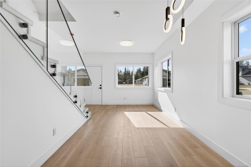 #8-704 Beaver Creek Blvd, Campbell River, BC 