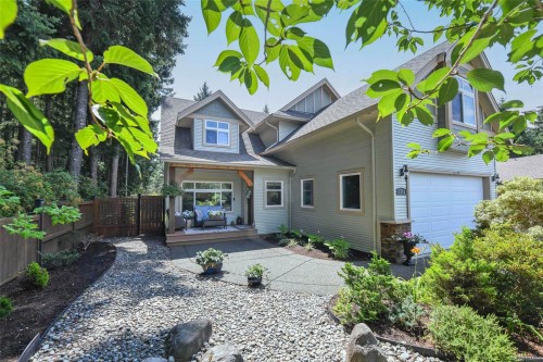 2343 Tutor Dr, Comox, BC 