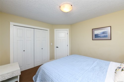 2343 Tutor Dr, Comox, BC 
