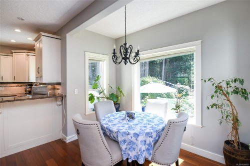 2343 Tutor Dr, Comox, BC 