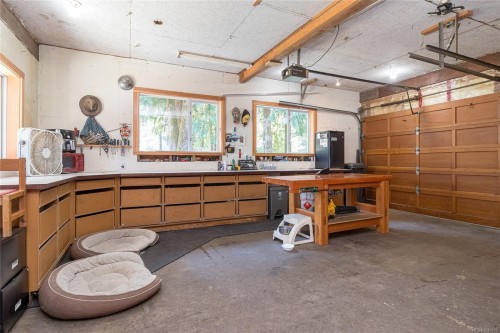 5605 River Valley Rd, Duncan, BC 