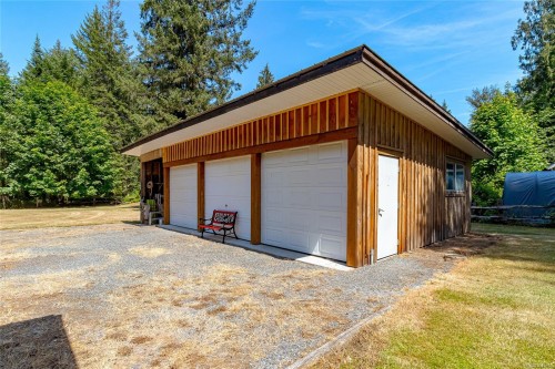 5605 River Valley Rd, Duncan, BC 