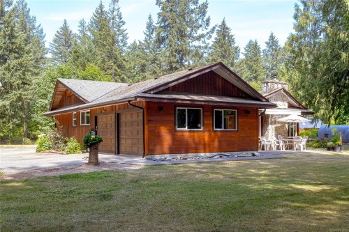 5605 River Valley Rd, Duncan, BC 