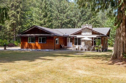 5605 River Valley Rd, Duncan, BC 