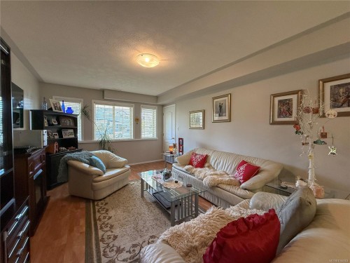 2525 Soderholm Crt, Campbell River, BC 