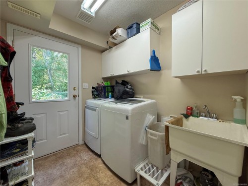 2525 Soderholm Crt, Campbell River, BC 