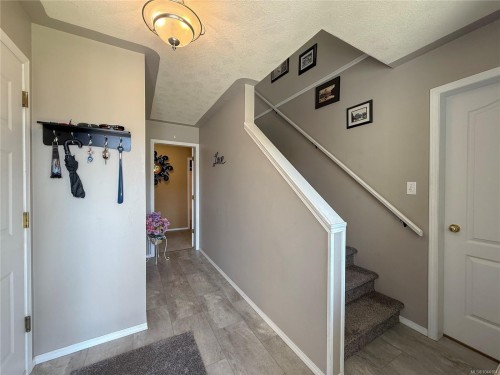 2525 Soderholm Crt, Campbell River, BC 