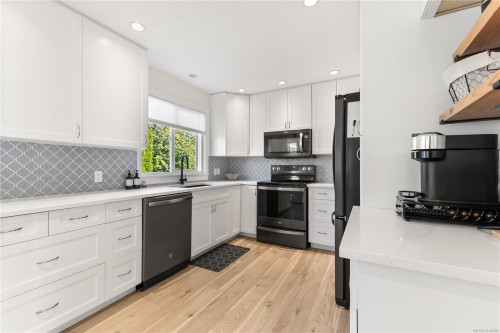 604 Galerno Rd, Campbell River, BC 