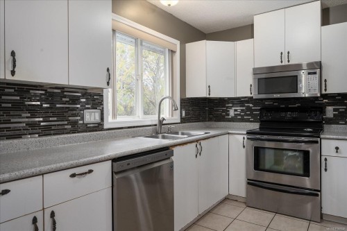 849 Inez Pl, Nanaimo, BC 