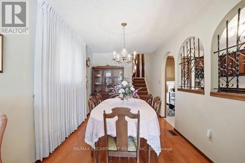 229 East 8Th Street, Hamilton, ON - Indoor Photo Showing Dining Room