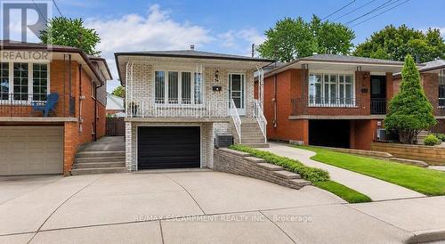 229 East 8Th Street, Hamilton, ON - Outdoor With Facade
