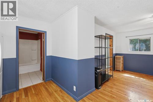 925 L Avenue S, Saskatoon, SK - Indoor Photo Showing Other Room
