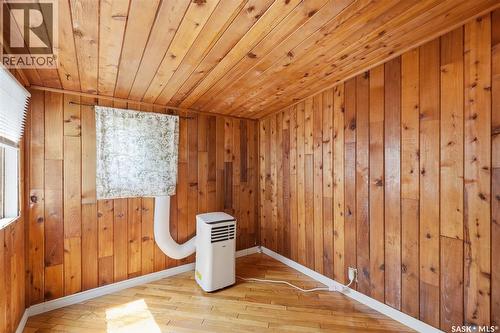 925 L Avenue S, Saskatoon, SK - Indoor Photo Showing Other Room