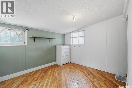 925 L Avenue S, Saskatoon, SK - Indoor Photo Showing Other Room