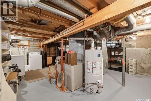 925 L Avenue S, Saskatoon, SK - Indoor Photo Showing Basement