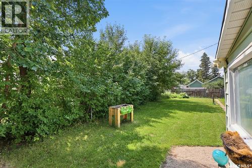 925 L Avenue S, Saskatoon, SK - Outdoor