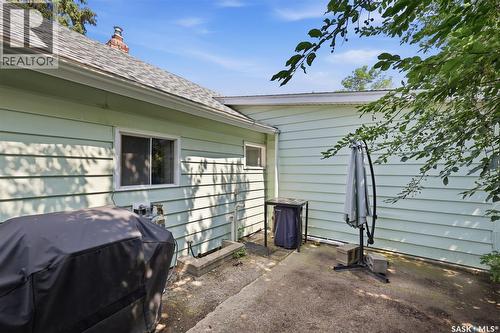 925 L Avenue S, Saskatoon, SK - Outdoor With Exterior