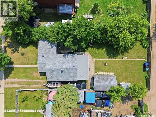 925 L Avenue S, Saskatoon, SK - Outdoor