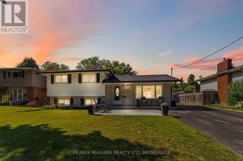 41 OLD COACH ROAD  St. Catharines (Lakeshore), ON L2N 2P6