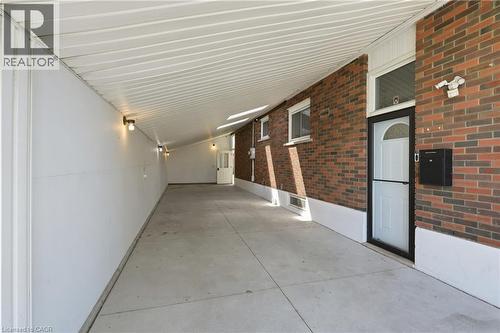 104 Nash Road S, Hamilton, ON -  With Exterior