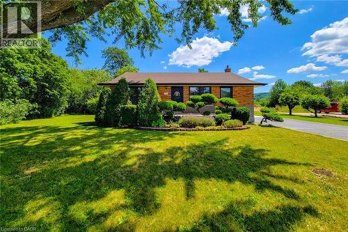 220 WINONA Road  Stoney Creek, ON L8E 5K4