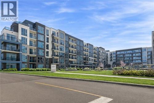 16 CONCORD Place N Unit# 516  Grimsby, ON L3M 0J1