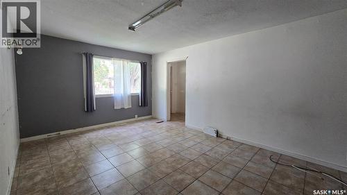 728 Argyle Street, Regina, SK - Indoor Photo Showing Other Room