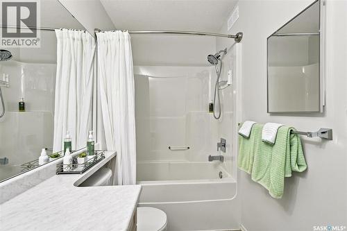 111 655 Kenderdine Road, Saskatoon, SK - Indoor Photo Showing Bathroom