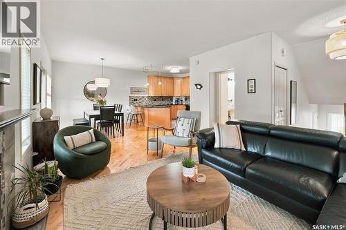 111 655 Kenderdine Road, Saskatoon, SK - Indoor Photo Showing Living Room